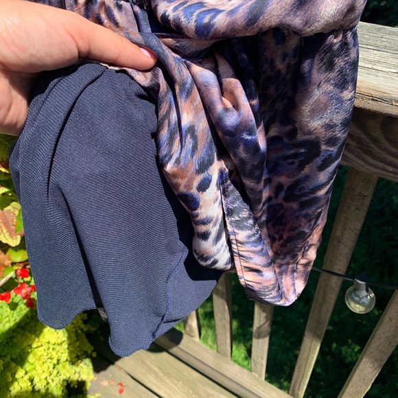 COLLECTIVE CONCEPTS | Wrap Dress - Animal Print with Black Lace | Small - Picture 4 of 7